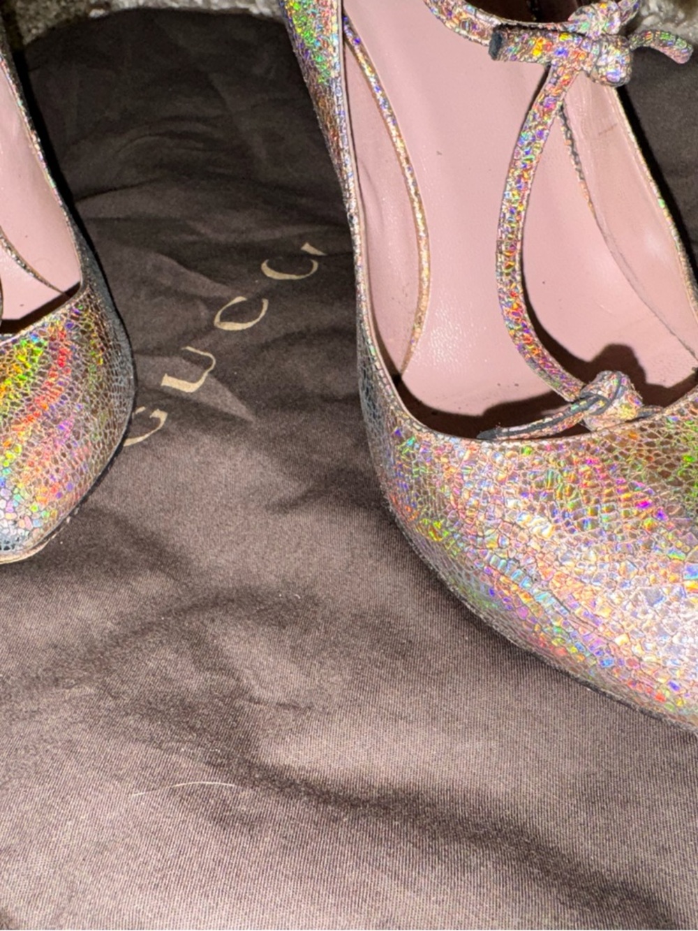 Gucci Holographic Iridescent Envelope Clutch and bag - Multi-Color - Picture 6 of 12